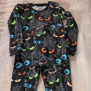 Kids' Spider Web Pajama Set